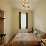 Stunning 5 Bedroom Sunlit Galata *