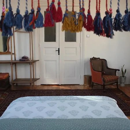 Stunning 5 Bedroom Sunlit Galata Apartment Istanbul