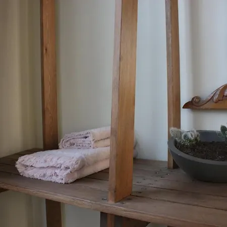 Stunning 5 Bedroom Sunlit Galata Apartment *