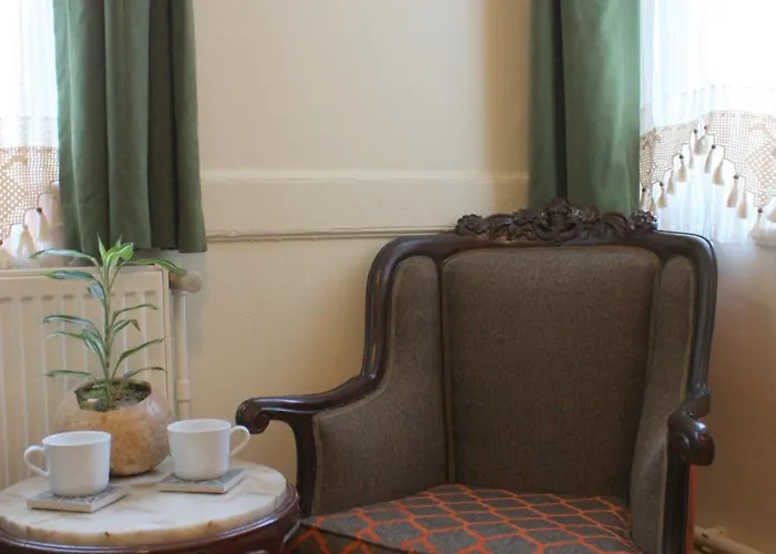 Stunning 5 Bedroom Sunlit Galata Lejlighed