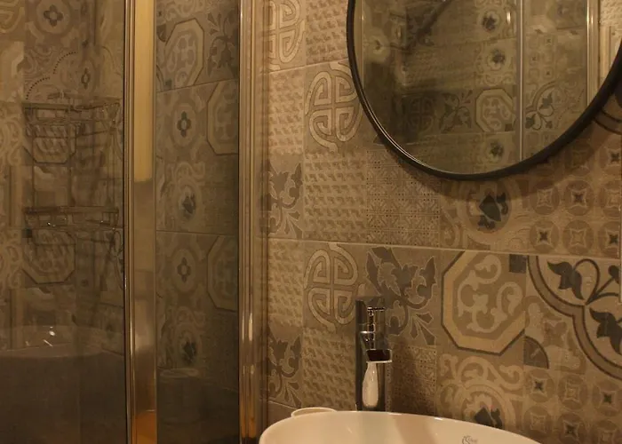 アパート Stunning 5 Bedroom Sunlit Galata *