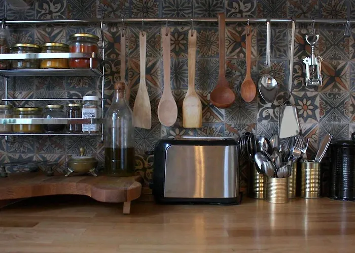 Stunning 5 Bedroom Sunlit Galata Istanbul