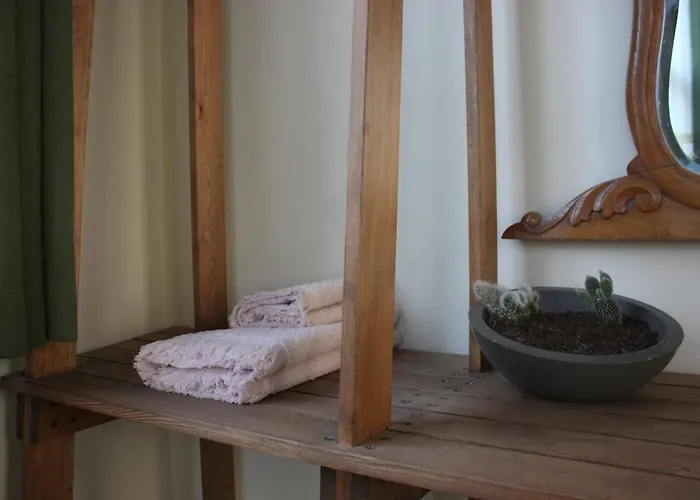 Stunning 5 Bedroom Sunlit Galata Lejlighed *