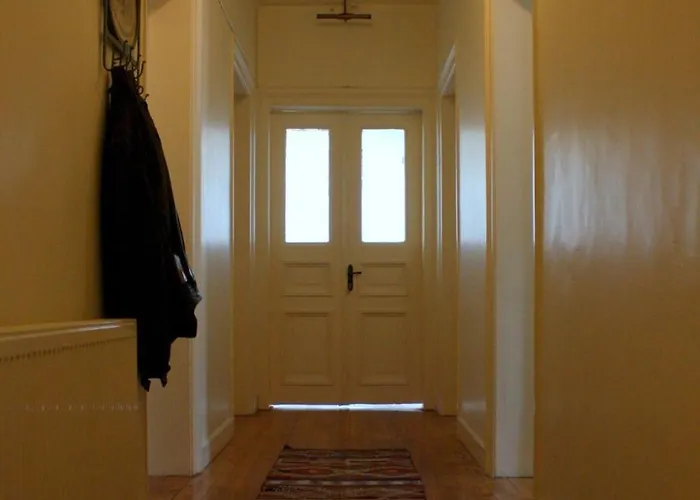 Stunning 5 Bedroom Sunlit Galata *