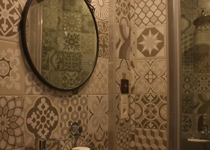 Stunning 5 Bedroom Sunlit Galata *