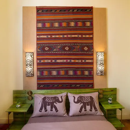 Stunning 5 Bedroom Sunlit Galata Apartment Istanbul